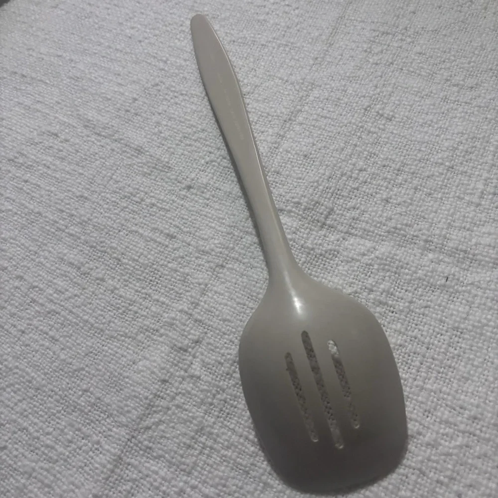 Vintage Beige Melamine Slotted Serving Spoon Made In Tawain Retro‎ EUC